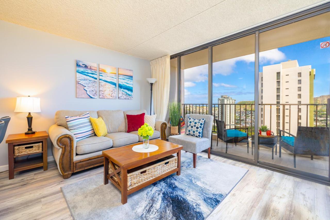 Ocean & Diamond Head Views - Near Beach - Parking! 檀香山 外观 照片