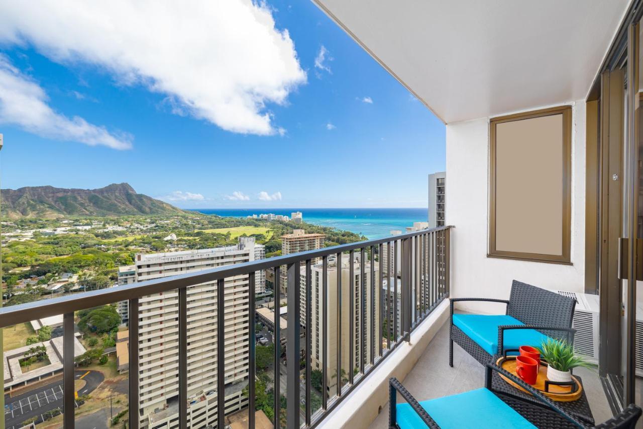 Ocean & Diamond Head Views - Near Beach - Parking! 檀香山 外观 照片