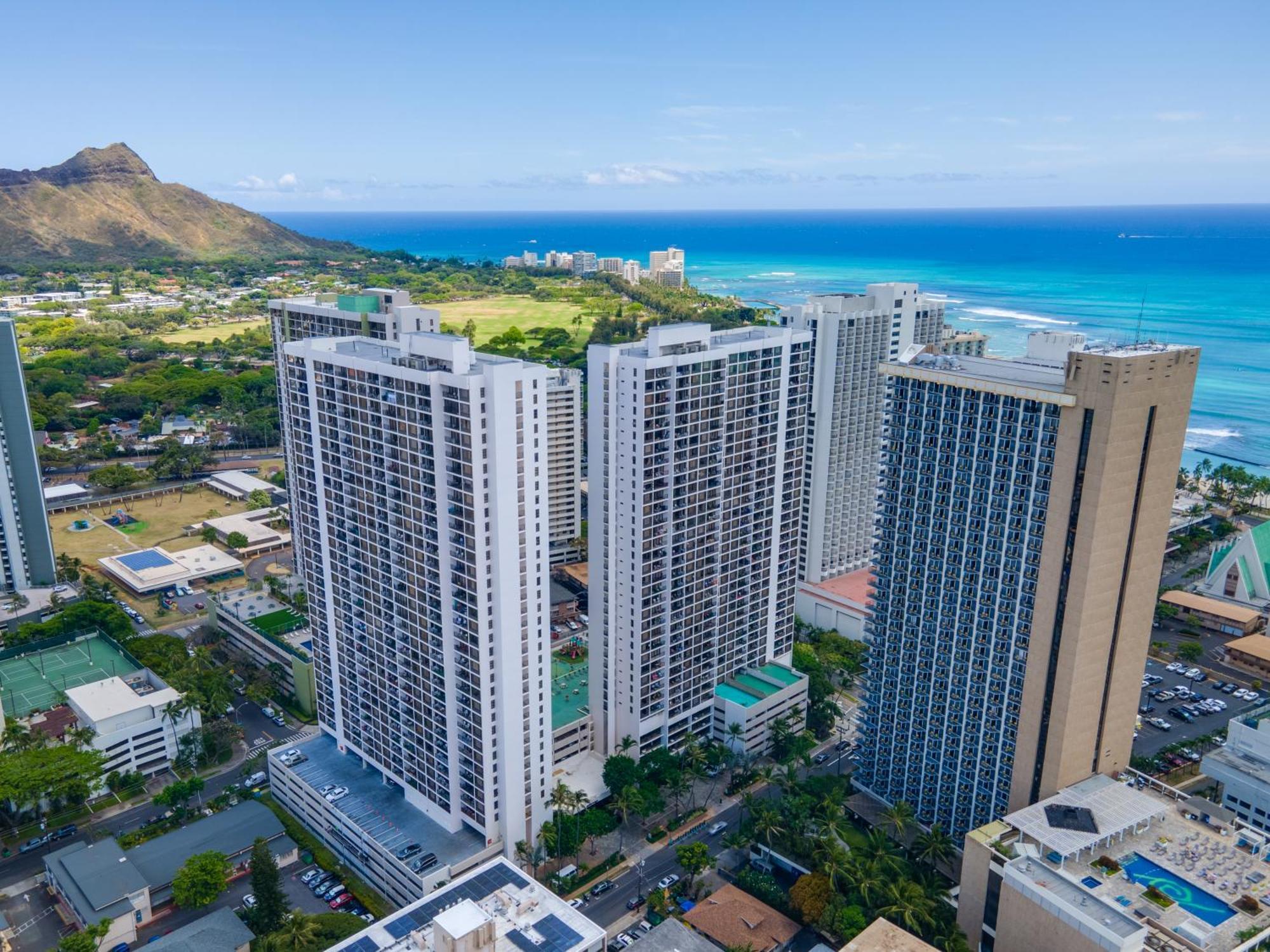 Ocean & Diamond Head Views - Near Beach - Parking! 檀香山 外观 照片