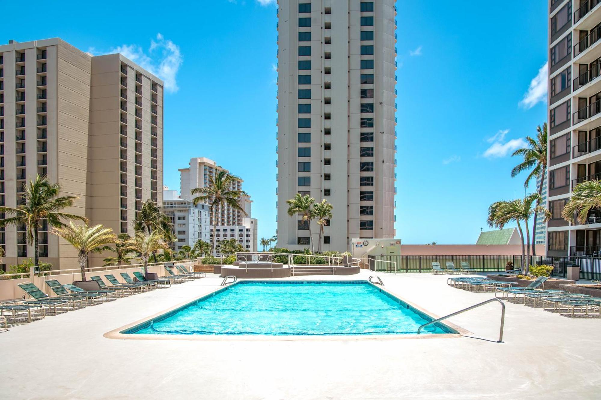 Ocean & Diamond Head Views - Near Beach - Parking! 檀香山 外观 照片