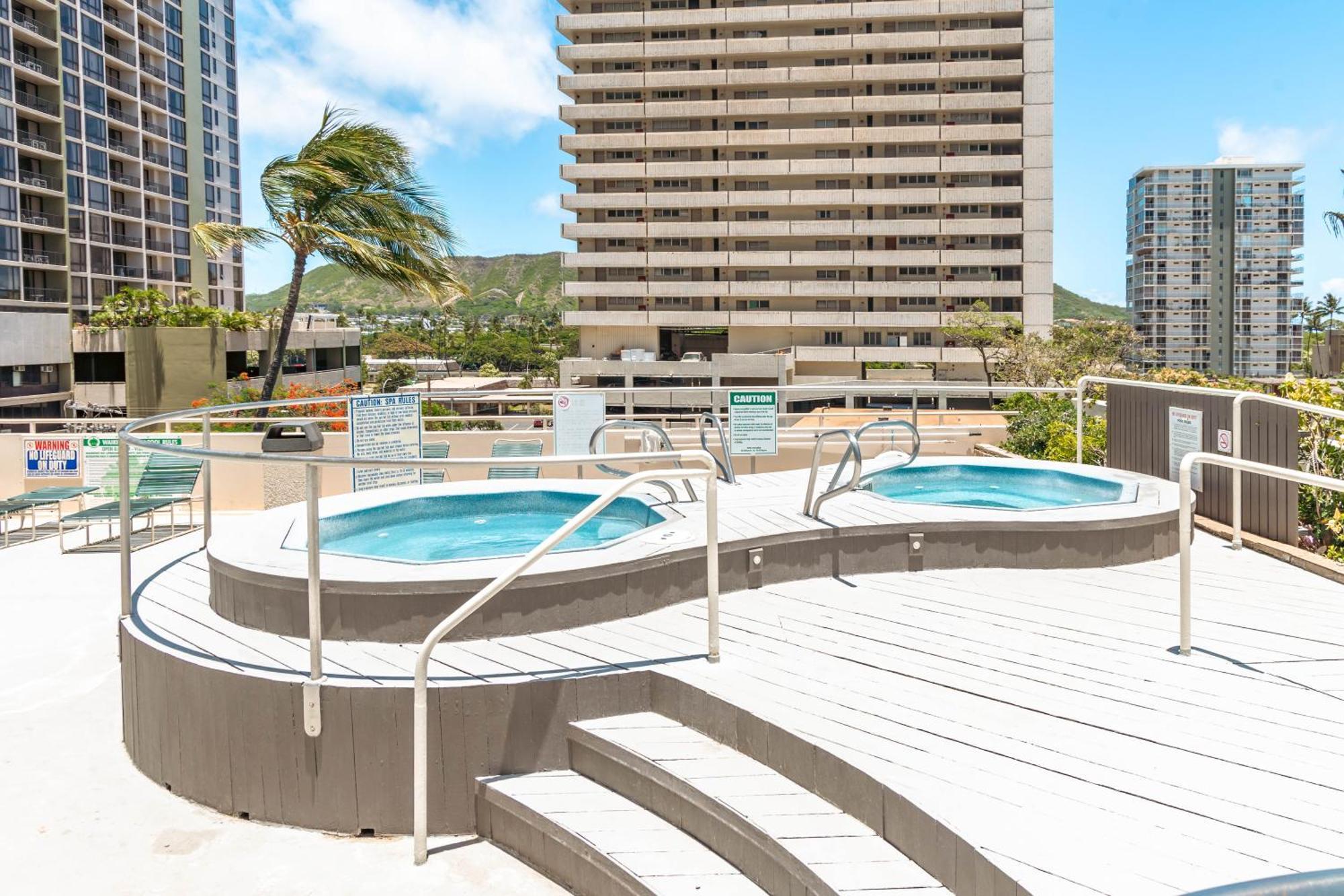 Ocean & Diamond Head Views - Near Beach - Parking! 檀香山 外观 照片