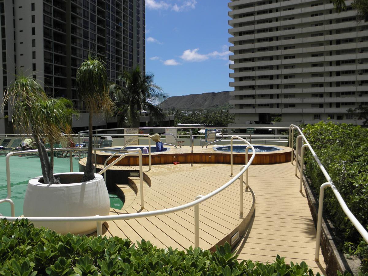 Ocean & Diamond Head Views - Near Beach - Parking! 檀香山 外观 照片